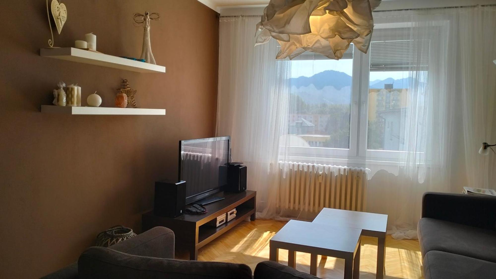 Tatry View Apartment, Free Parking Liptovský Mikuláš Buitenkant foto